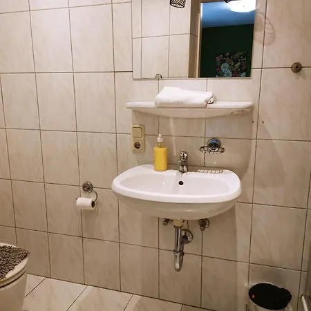 House Seerose Self Check-in Szálloda 2*
