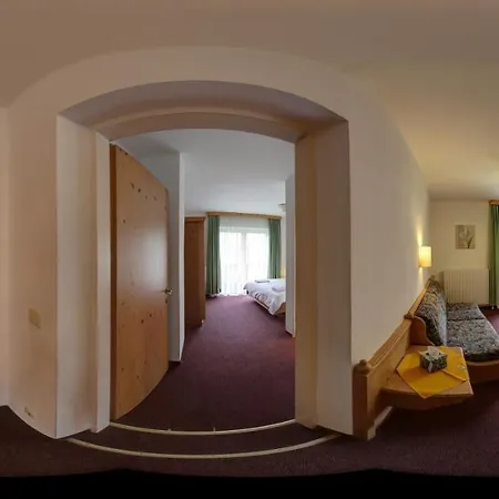 Hotel House Seerose 2*