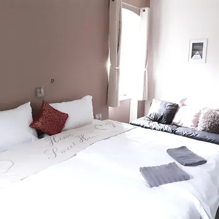 House Seerose Hotel 2*