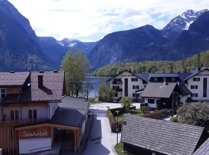 Hotel House Seerose Self Check-in Obertraun