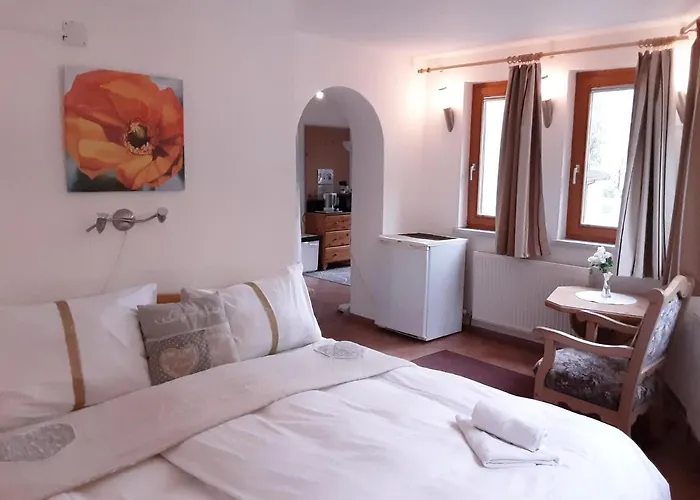 House Seerose Self Check-in 2*