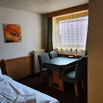 House Seerose Self Check-in Hotel