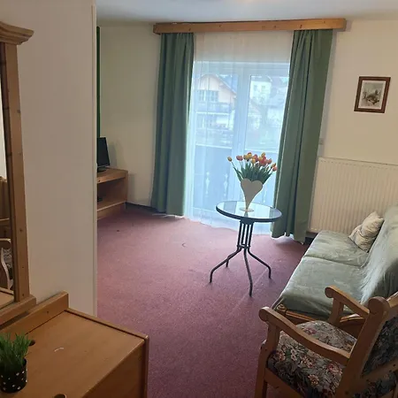 House Seerose Self Check-in Hotel