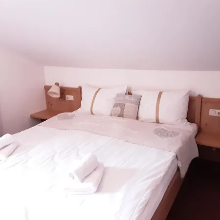 House Seerose Self Check-in 2* Obertraun