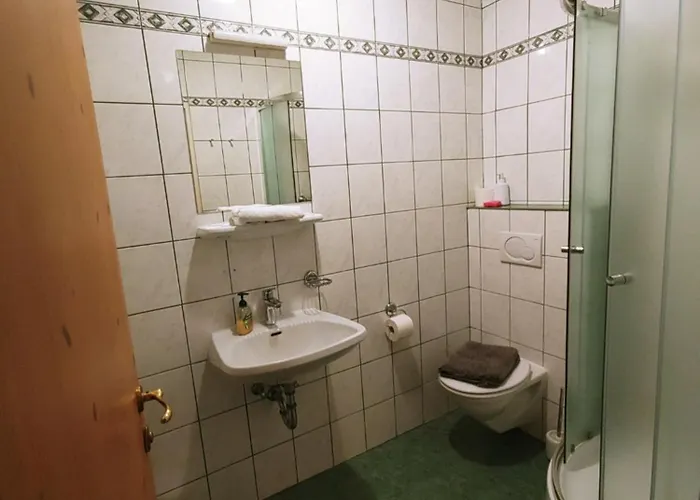 House Seerose Self Check-in 2*